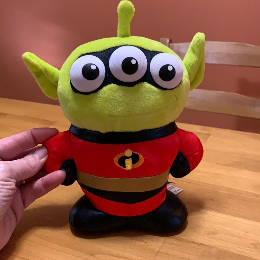 Disney Pixar Alien Remix Mr. Incredible Plush